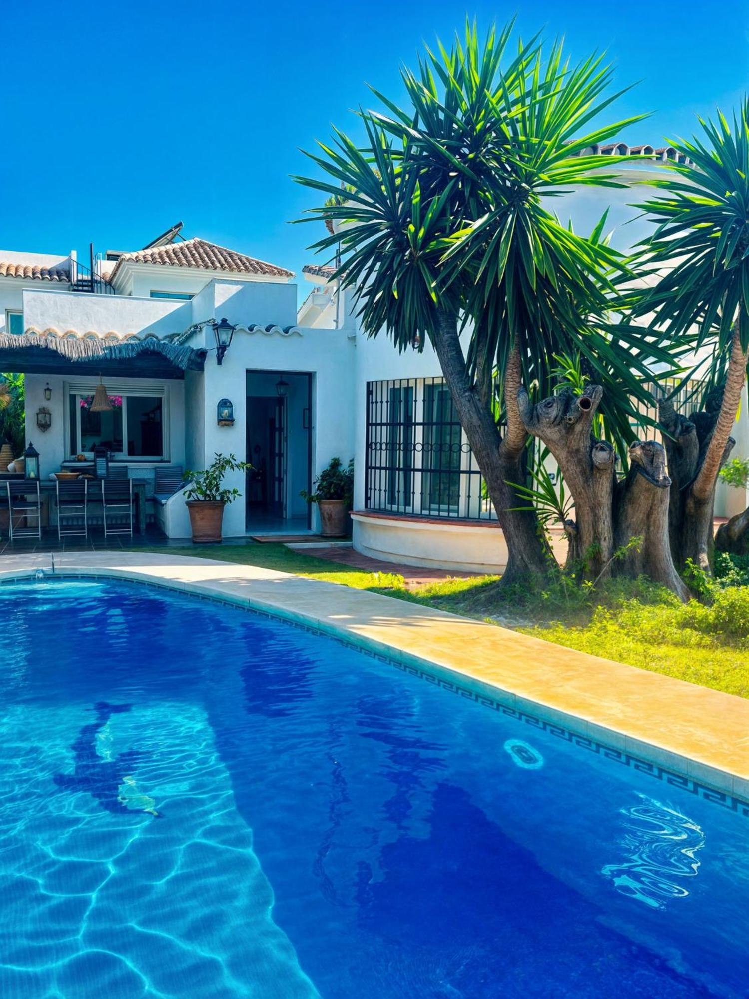 Villa Alfredo - Private Pool Next To The Beach Estepona Exteriér fotografie
